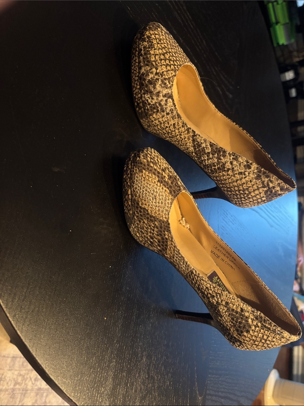 Snake-Print Pointed Toe High Heels - Brown